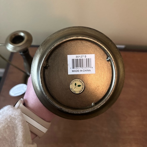 Vintage Style Set of 2 Candlesticks (NWT) - Picture 4 of 5